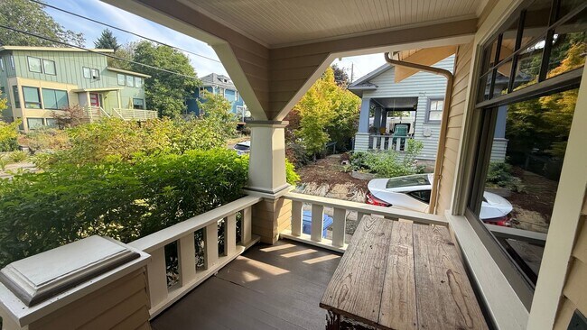 Photo - Beautiful Fully Furnished Home in Close-In...