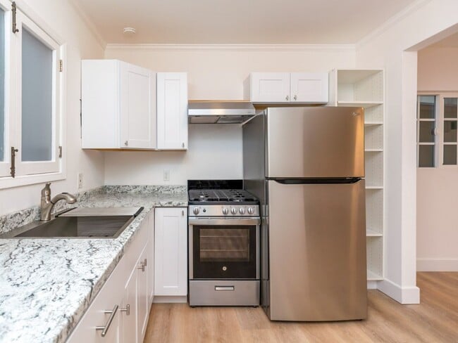 Photo - Freshly Updated Studio w/Patio in South Park! * All Utilities Included! * Unit Studio