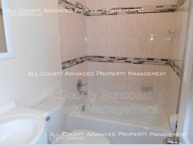 Photo - 905 Lotus Path