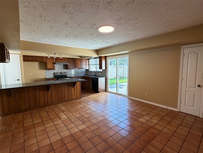 Photo - 2535 Coopers Post Ln