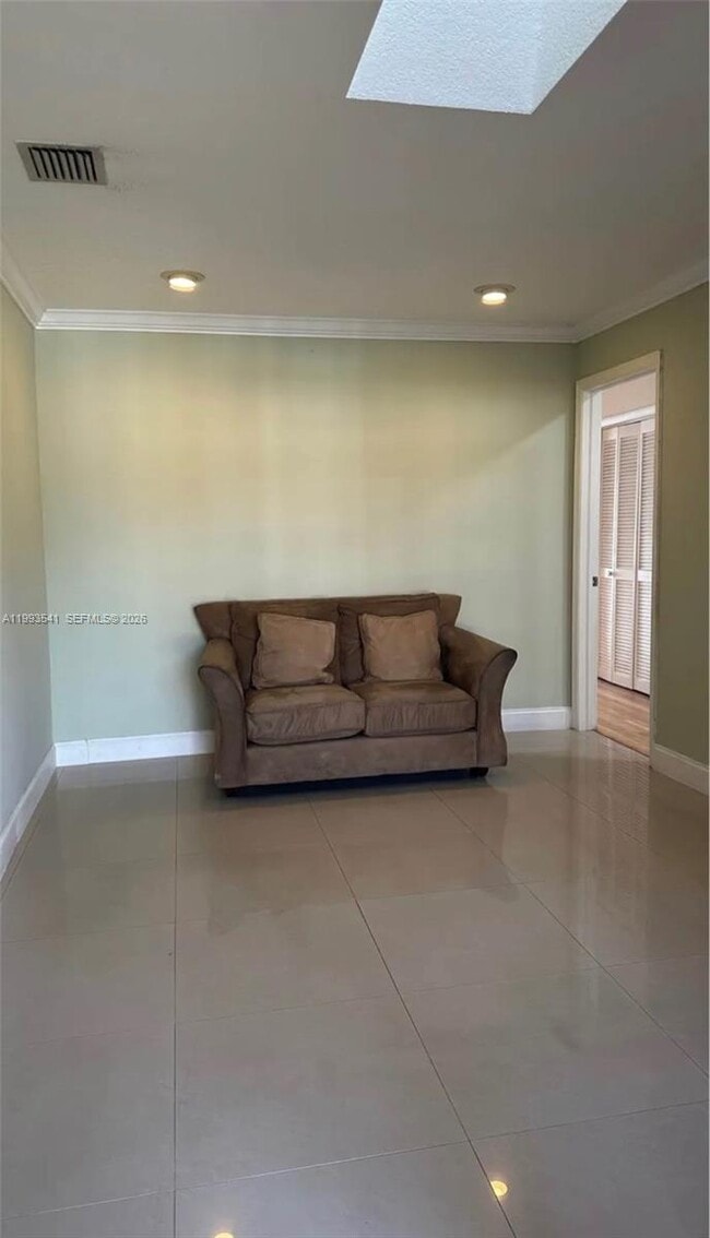 Photo - 4540 SW 133rd Ave Unit B