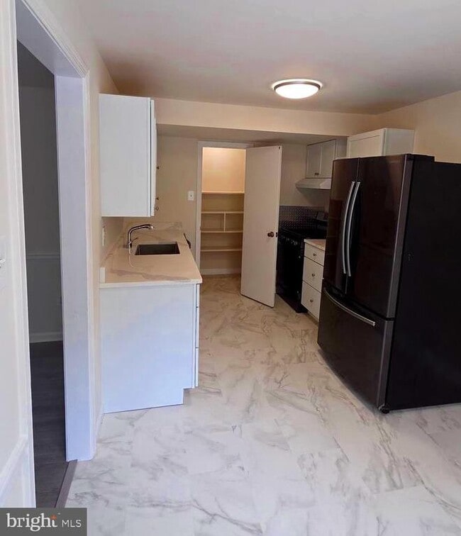 Photo - 8106 Lakepark Dr
