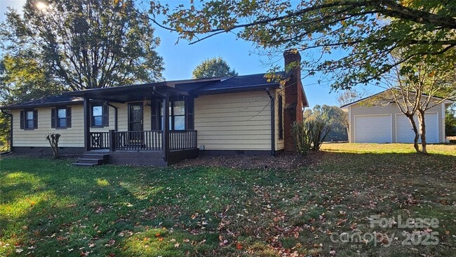 Photo - 5040 Pless Rd