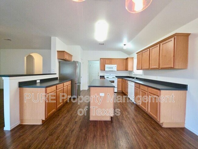 Photo - 3007 Zachary Ln