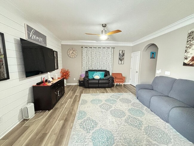 Photo - 5821 Marble Creek St