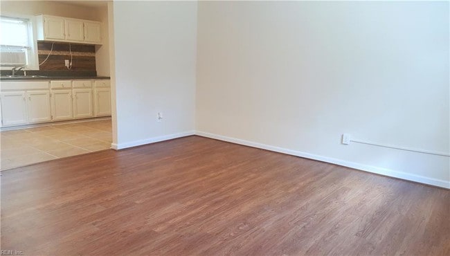 Photo - 8562 Guinea Rd