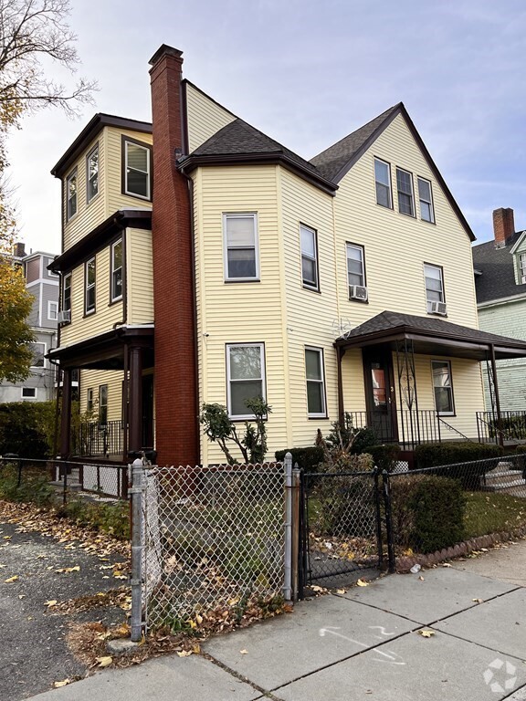 Building Photo - 30 Wenonah St Unit 3 Rental
