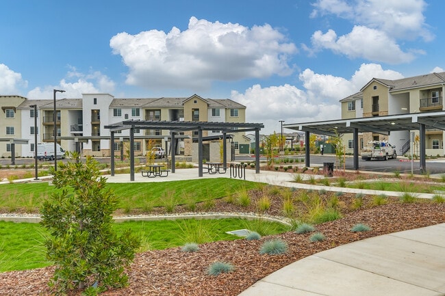 Gardens at Bella Breeze