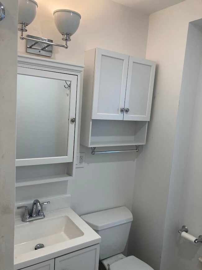 Building Photo - 7 Washburn Ter Unit 1 Rental