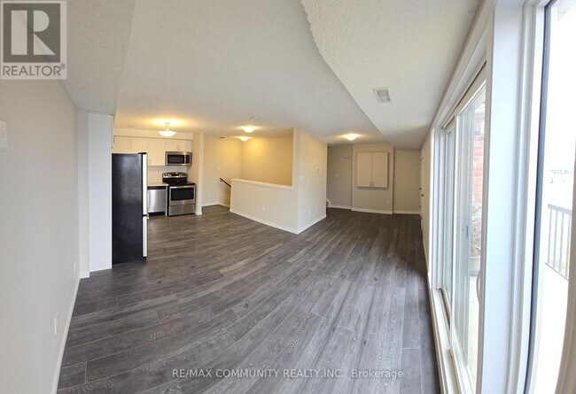 Photo - 1696 Fischer-Hallman Rd