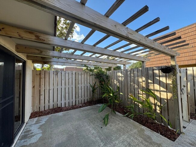 Photo - 1620 16th Ln