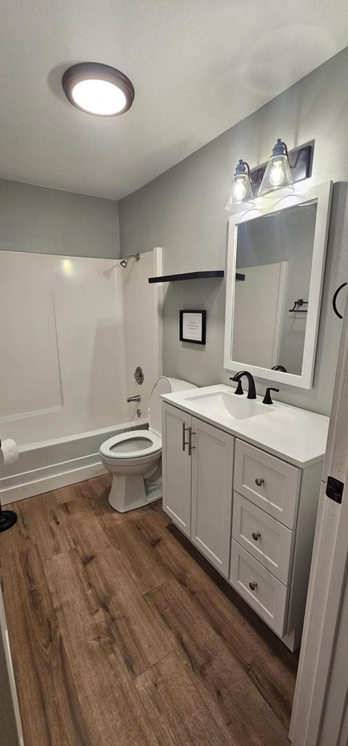 Photo - Rent: $2k per month - 2 bed, 1 bath Apartamento Unidad B