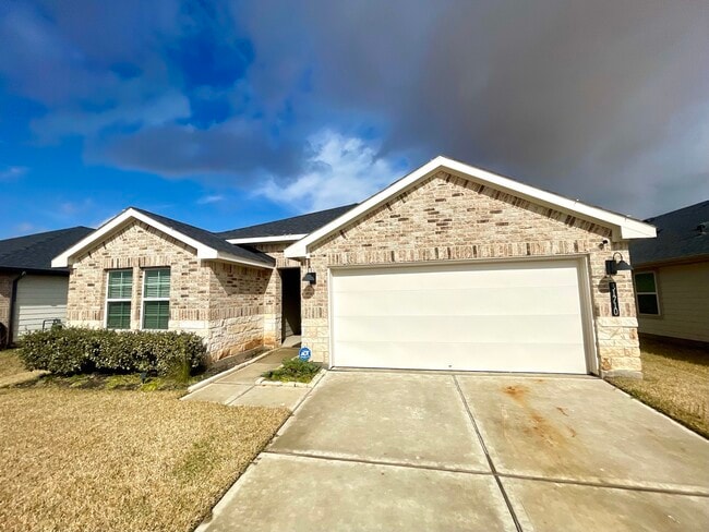 Photo - 31710 Carlisle Cv Ct