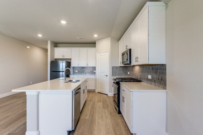 Photo - 702 Williams Wy