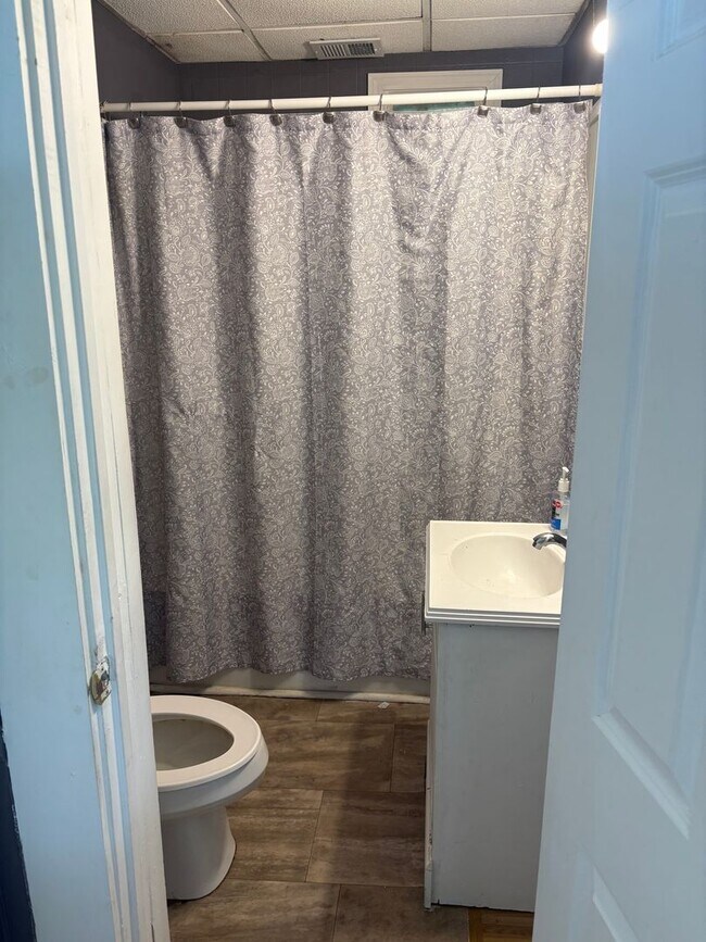 Photo - SPACIOUS 4 BEDROOM HOME READY TO WELCOME YOU