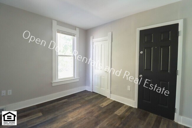 Photo - 729 Columbia Ave Unit 729 Columbia Ave Apt 4