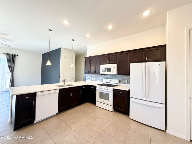 Photo - 5234 N Elliot Ave