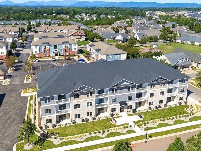 Photo - 420 Capstone Dr