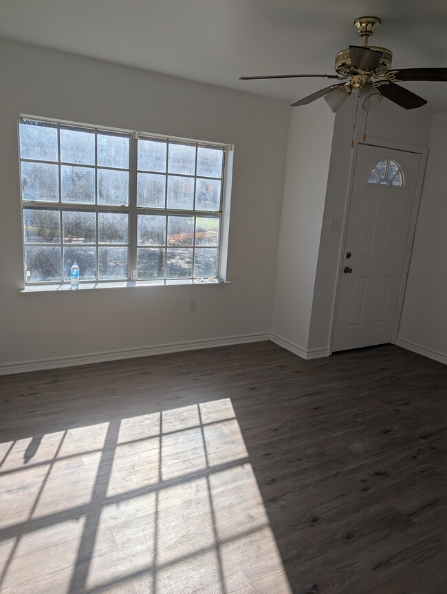 Photo - 255 34th St Townhome