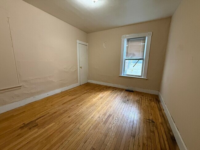 Photo - 52 S Crystal St Unit 1