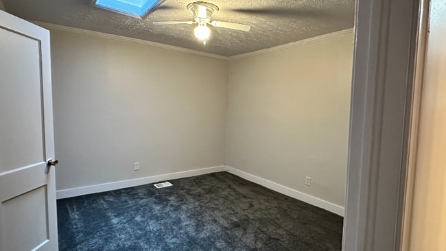 Photo - 1849 Kimberly Rd SW