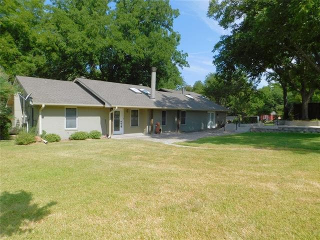 Photo - 897 John George Ln