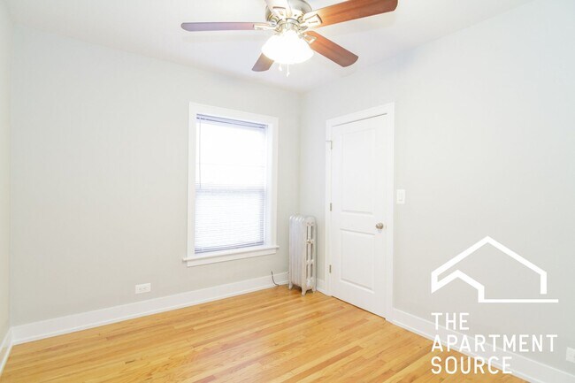 Photo - 516 W Cornelia Ave Unit 320