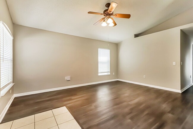 Photo - 10555 Opus Dr