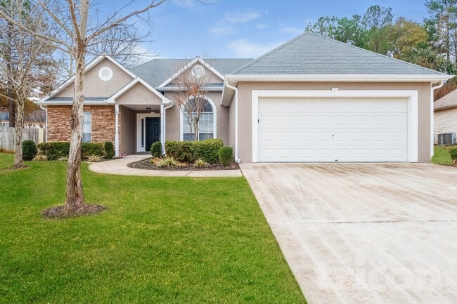 Photo - 608 Waterford Ln