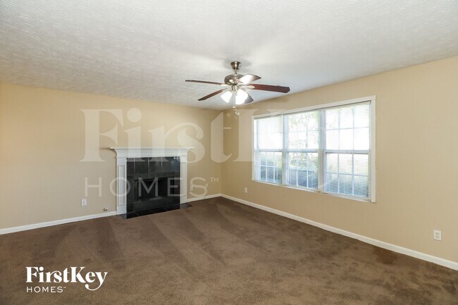 Photo - 3155 Sentinel Pkwy