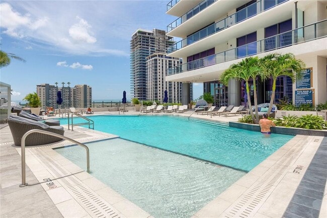 Photo - 275 1st Ave S Unit 1708