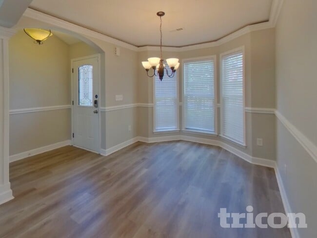 Photo - 213 Dellwood Dr