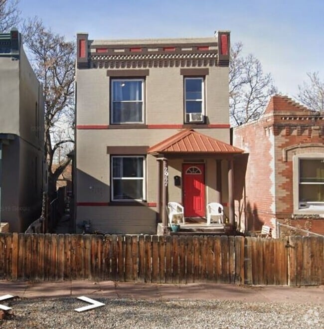 Building Photo - Beautiful 4 bed 3 bath Remodeled Home w/Ca...