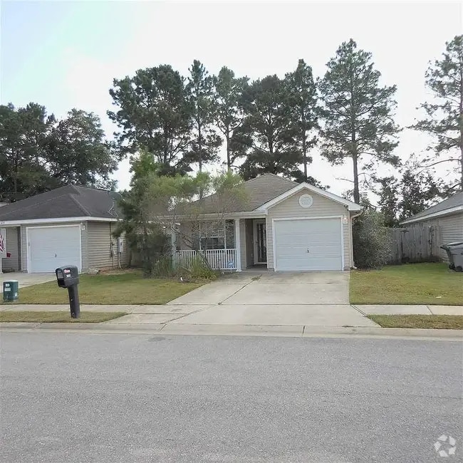 Building Photo - 1487 Dunhurst Dr Rental