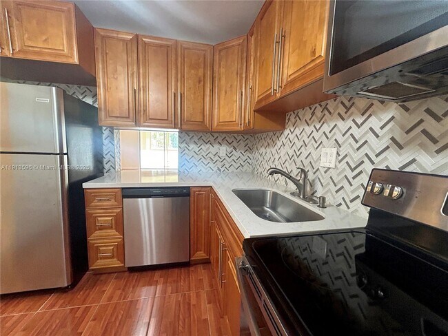 Photo - 1080 Del Lago Cir Unit 202