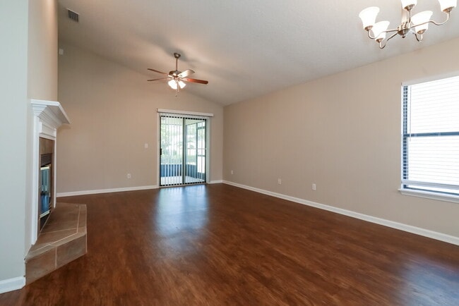 Photo - 2746 Indigo Hills Ct