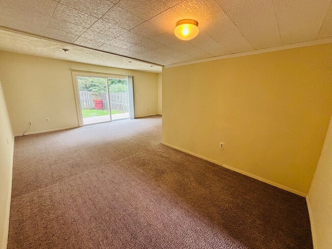 Photo - 307 Fairfax Rd