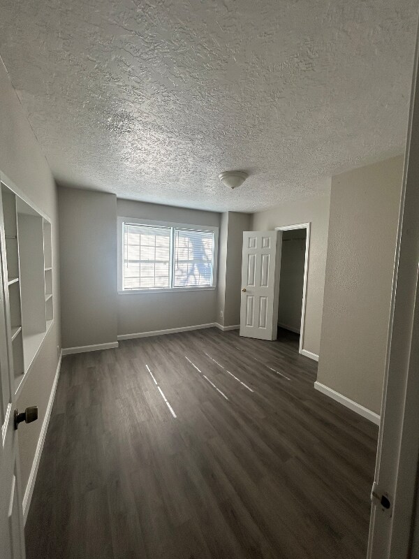 Photo - 1915 Legion St