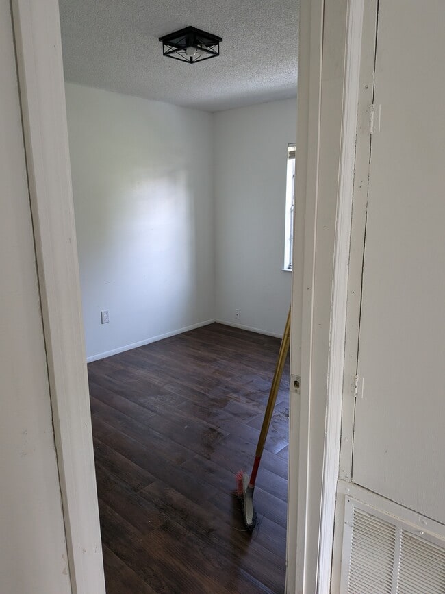 Photo - 1902 Park Manor Dr Unit 1902 Park Manor Dr