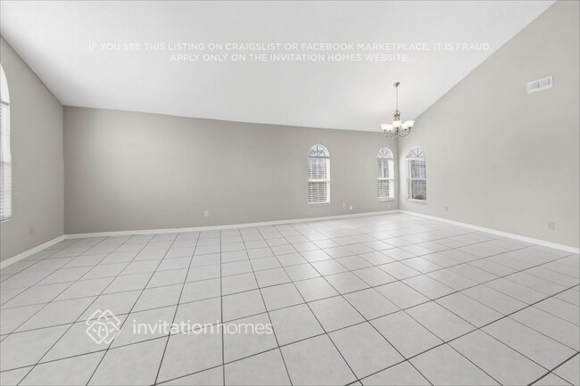 1005 Reynolds Ct