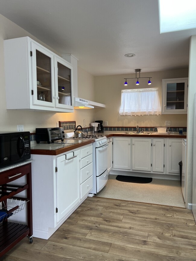 Photo - 769 Stagecoach Rd