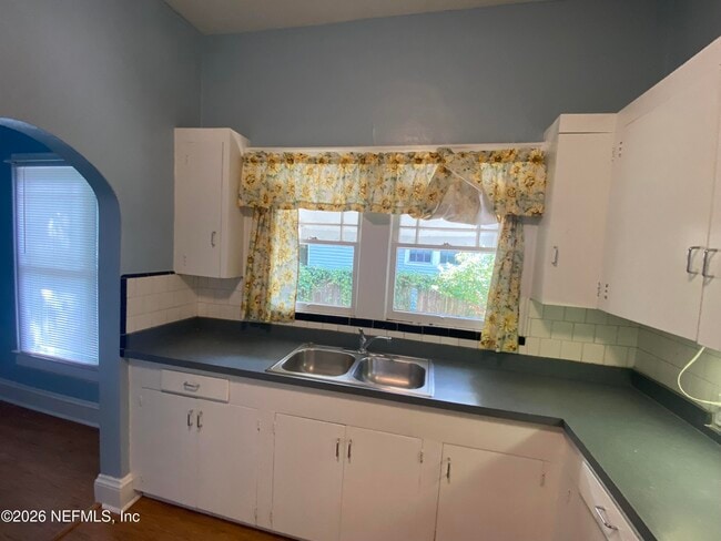 Photo - 2316 Gilmore St