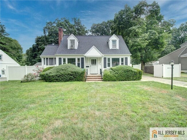 Photo - 213 Milltown Rd House