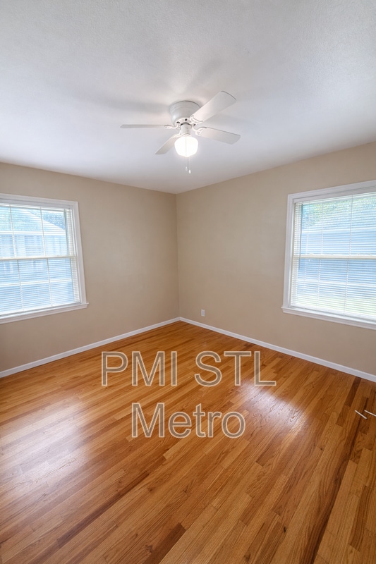 Photo - 329 Caithness Rd