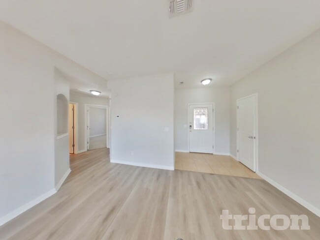 Photo - 2164 Bentwood Dr