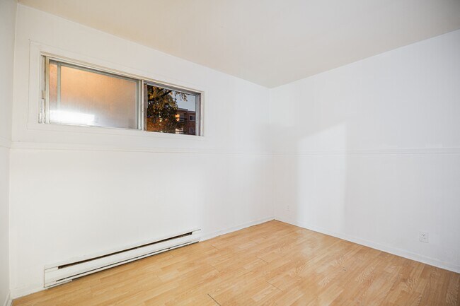 Photo - 444 Rue Moreau Unit 2