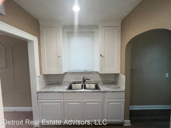 Photo - 3 br, 1 bath House - 16215 Hartwell