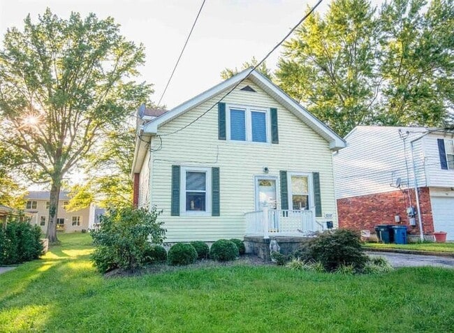 Building Photo - 7237 Osceola Dr