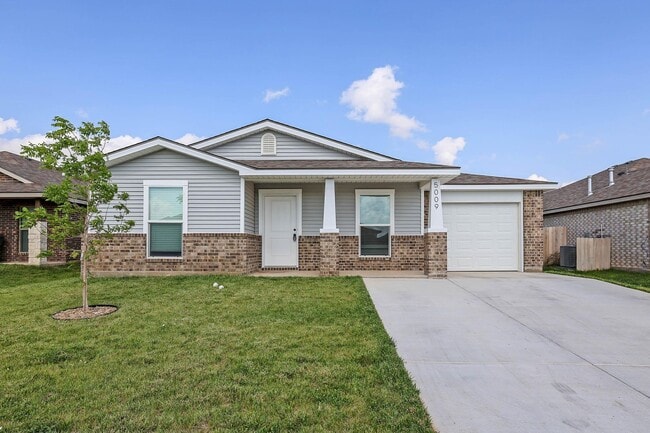 Building Photo - 5009 Stoney Fork St