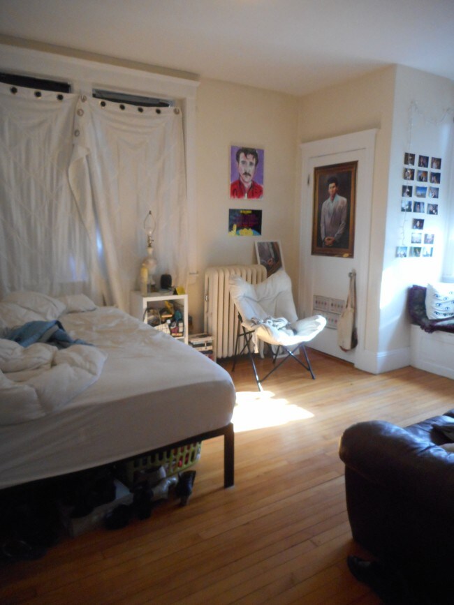 Coolidge Corner Apartments For Brookline Ma Com Photo 62 Egmont St Unit 1
